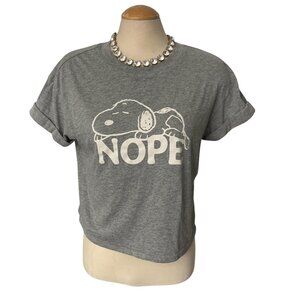 PEANUTS Snoopy "NOPE" Cropped Tee Shirt Size Medium Grey Poly Cotton Blend